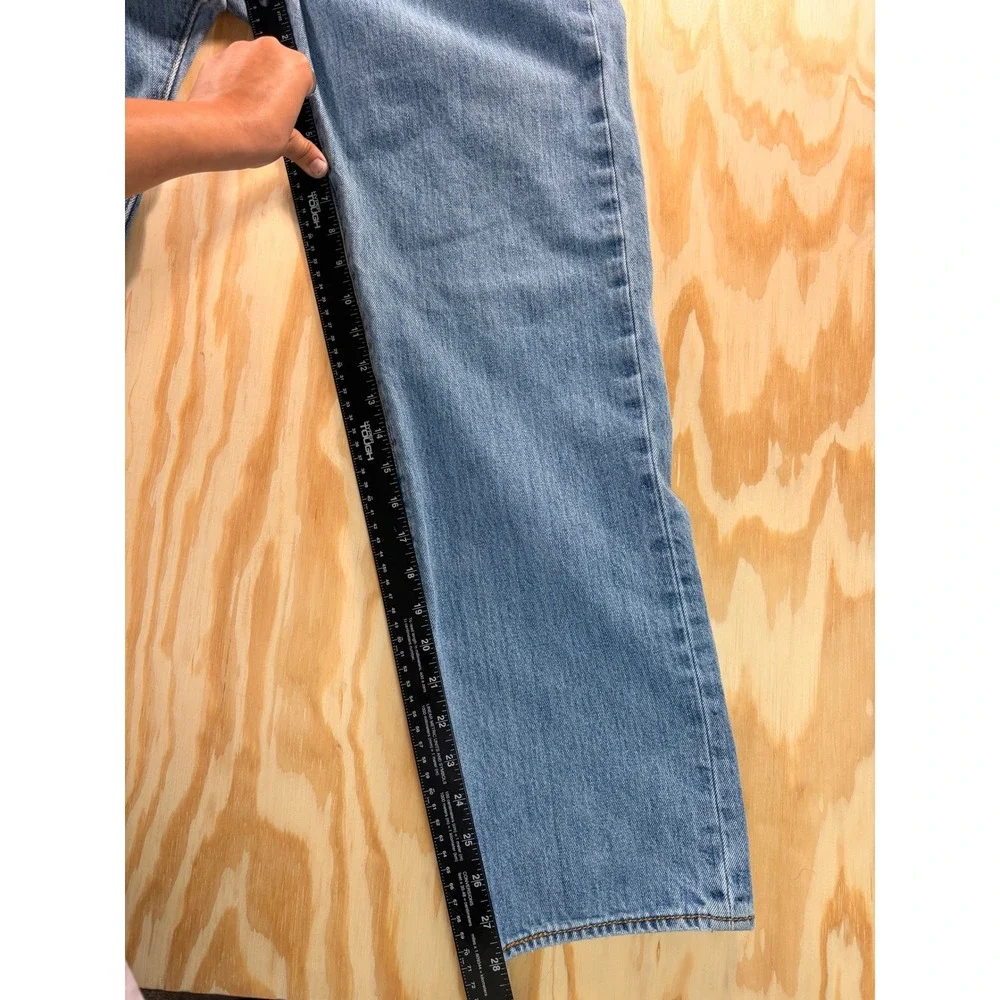 Levis 501 Original Fit Jeans Mens 34x30 Blue Medium Wash Straight Leg Button Fly